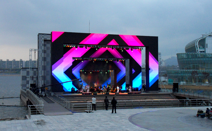 2011년 4월 27일 미디어아트갤러리 'KT 홍보영상 촬영'